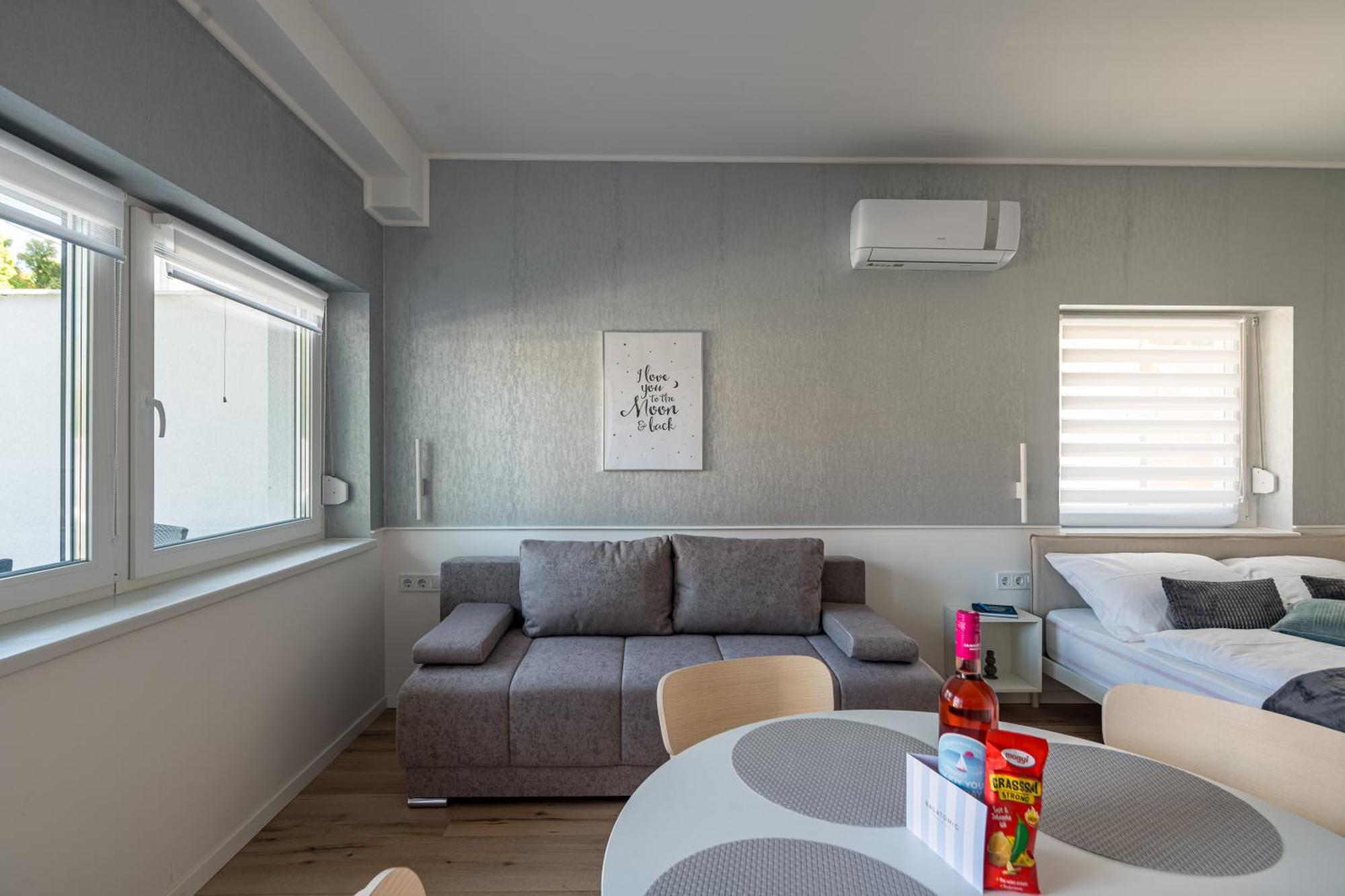 Balatonic Moon&sun Apartmanhaz Apartment